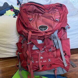 Osprey Ariel 65 backpacking pack